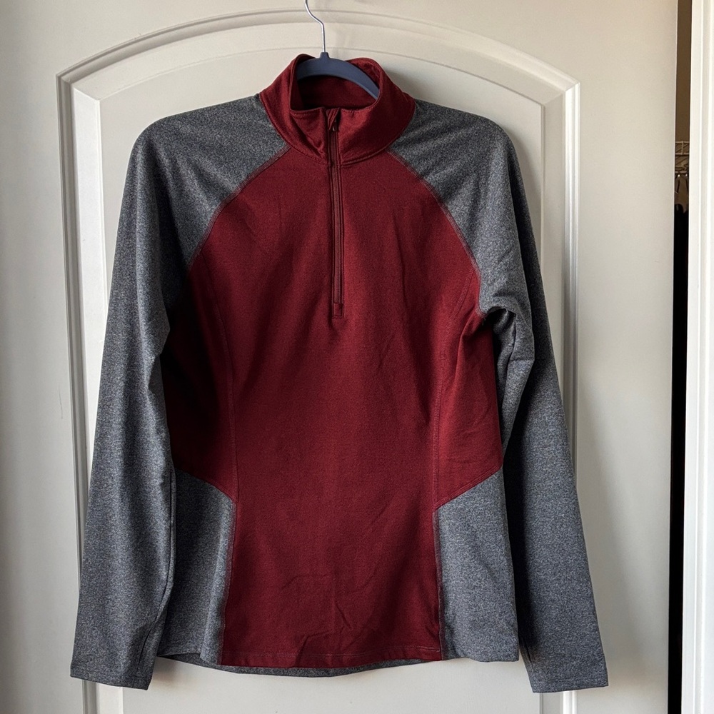 Noble Equestrian Winter 1/4 Zip w/ Thumb Holes- M- Red/Heathered Grey